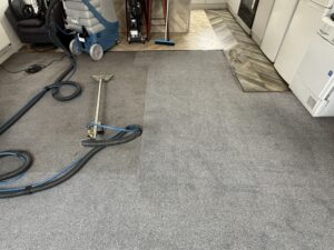 Clean In Progress - Kitchen area5 (Medium)